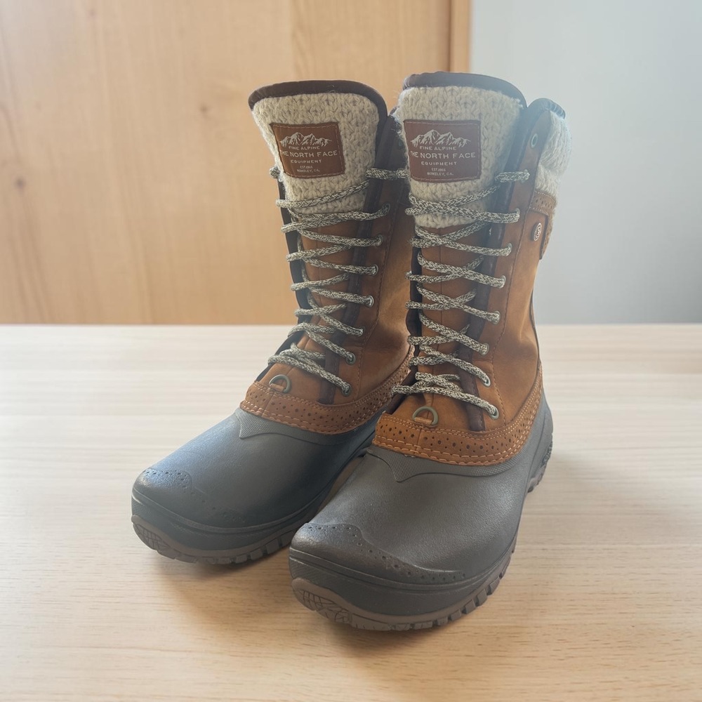 The North Face Shellista II Tall Boots Brown Knit Faux Fur NF00CVX2 7.5
